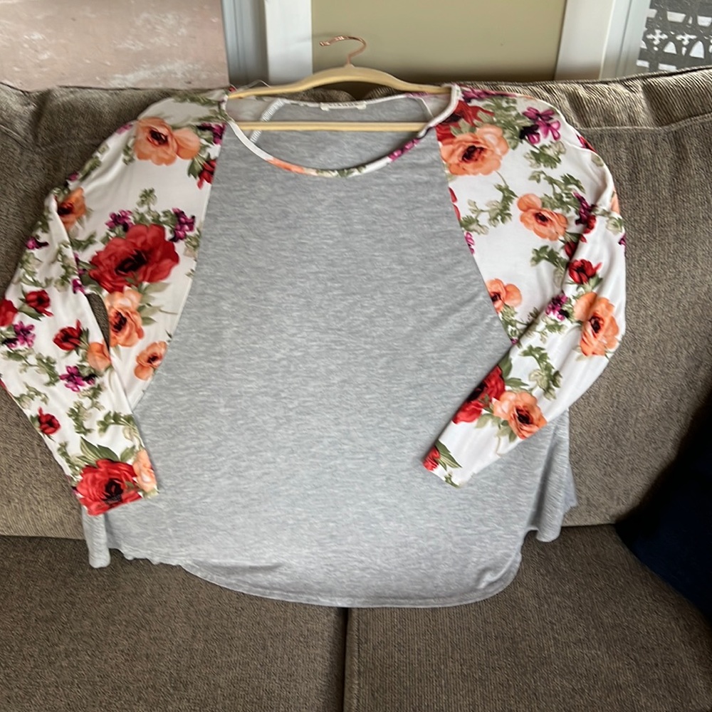 3/4 Floral Sleeve Women’s Top